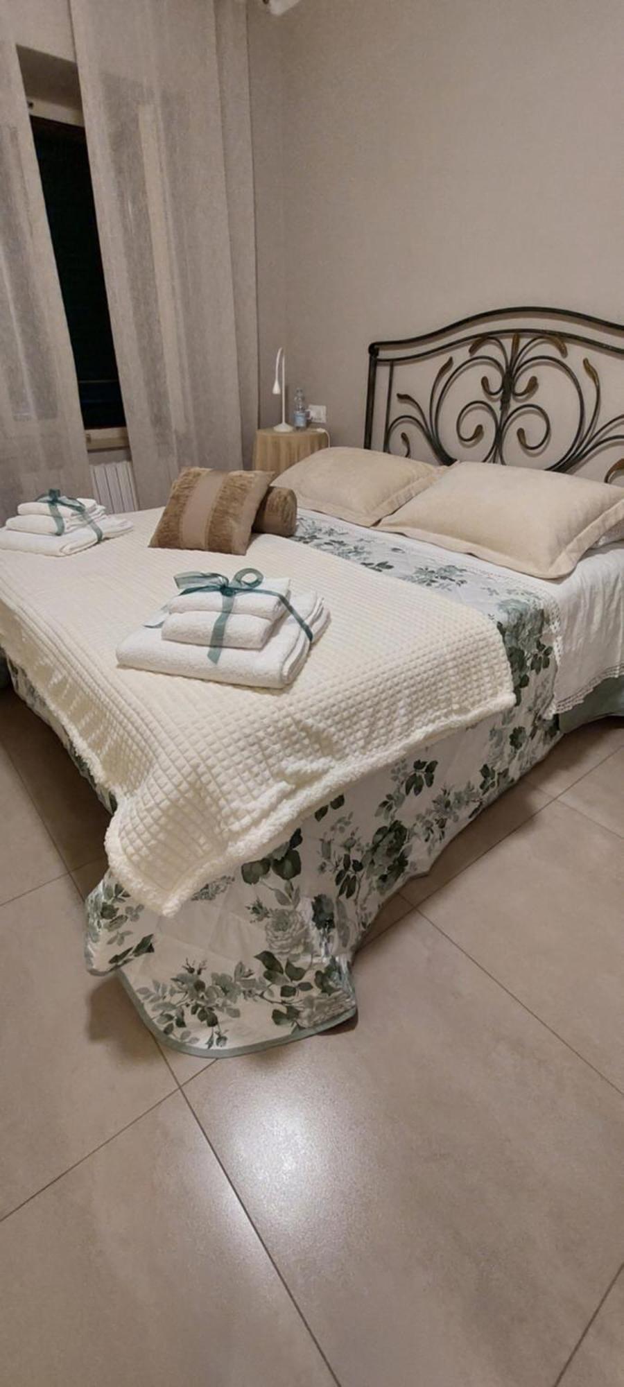 Linda'S Holiday Home 罗卡斯特拉达 外观 照片